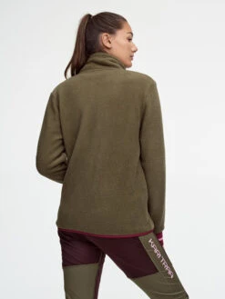 Kari Traa Women's Røthe Midlayer/Trøje - Dame - Murk (grøn) -BUB Snow Butik kari traa womens roethe midlayertroeje dame murk groen 580x773p 3