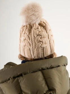 PARAJUMPERS Women's Cable Strikhue M. Kvast - Dame - Tapioca -BUB Snow Butik parajumpers womens cable strikhue m. kvast dame tapioca 580x773p 2