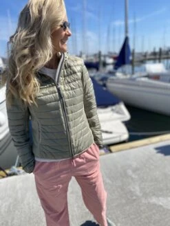 PARAJUMPERS Women's Kym Jakke - Dame - Sage -BUB Snow Butik parajumpers womens kym jakke dame sage 580x773p 4