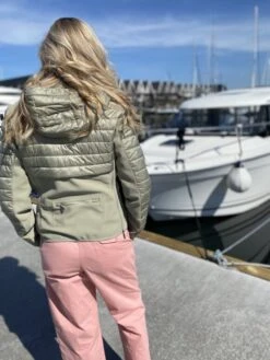 PARAJUMPERS Women's Kym Jakke - Dame - Sage -BUB Snow Butik parajumpers womens kym jakke dame sage 580x773p 5