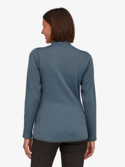 Patagonia Women's R1 Daily Midlayer - Dame - Plume Grey -BUB Snow Butik patagonia womens r1 daily midlayer dame plume grey 580x773p 1