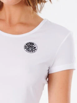 Rip Curl Women's Whitewash Loose Fit UV T-shirt - Dame - White -BUB Snow Butik rip curl womens whitewash loose fit uv t shirt dame white 580x773p 4