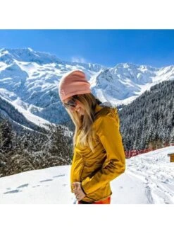 Salomon Logo Unisex Beanie Strikhue | Grape/Night Sky (lilla) -BUB Snow Butik salomon logo unisex beanie strikhue grapenight sky lilla 580x773p 1